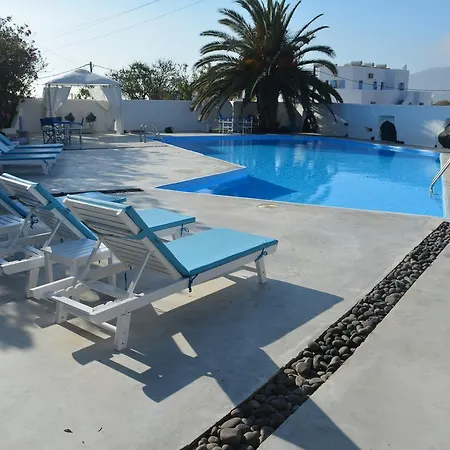 Melina 3* Fira (Santorini)