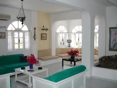 Hotel apartamentowy Melina 3*