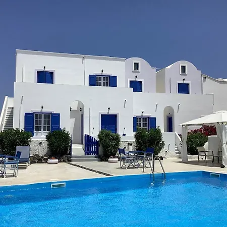 Melina Aparthotel 3*