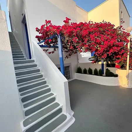 Melina Aparthotel 3*