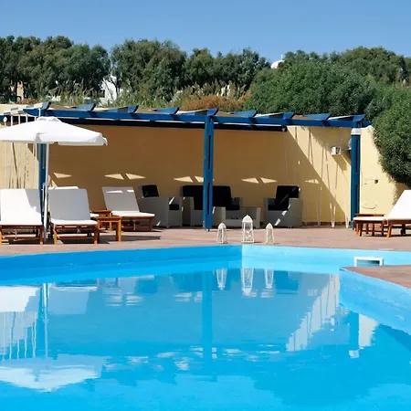 Melina 3* Fira (Santorini)