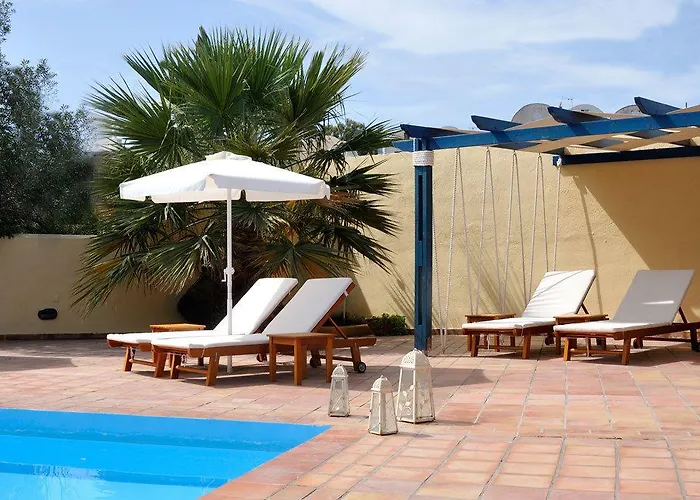 멜리나 산토리니