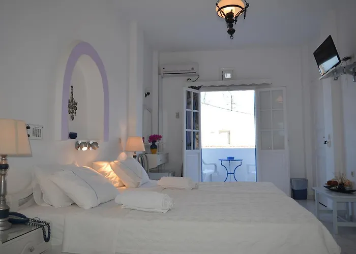 Melina Aparthotel Fira (Santorini)