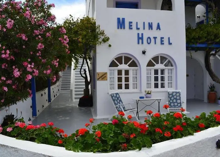 Melina 3* Fira (Santorini)