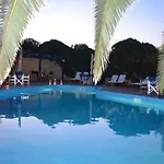 멜리나 3*