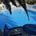 멜리나 3* 산토리니