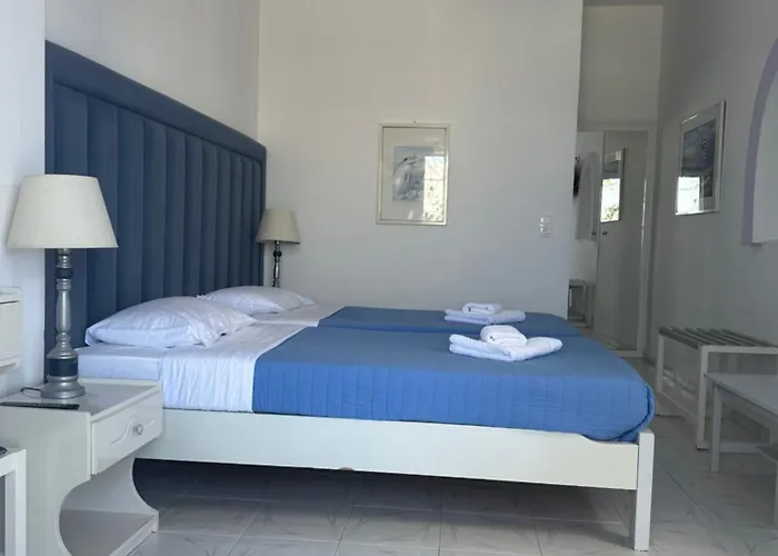 Apart-hotel Melina Fira (Santorini)