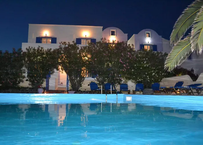 Melina 3* Fira (Santorini)