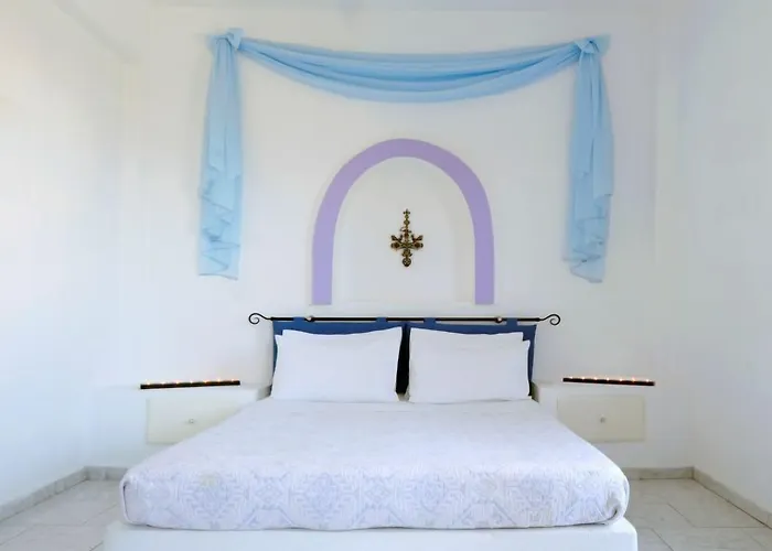 Melina Apart-hotel Fira (Santorini)