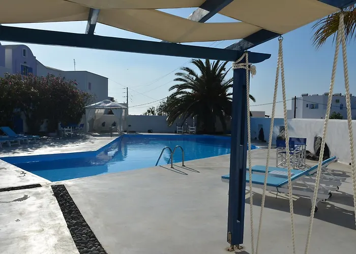 Melina 3* Fira (Santorini)